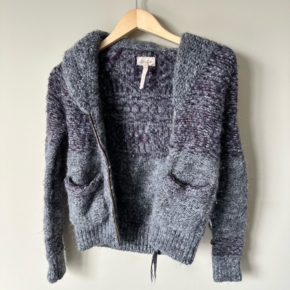 Aritzia Wilfred Free Erable Wool Zip up Sweater Size  Medium - Picture 2 of 5